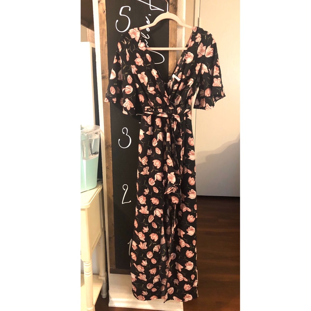 Beautiful maxi short dress